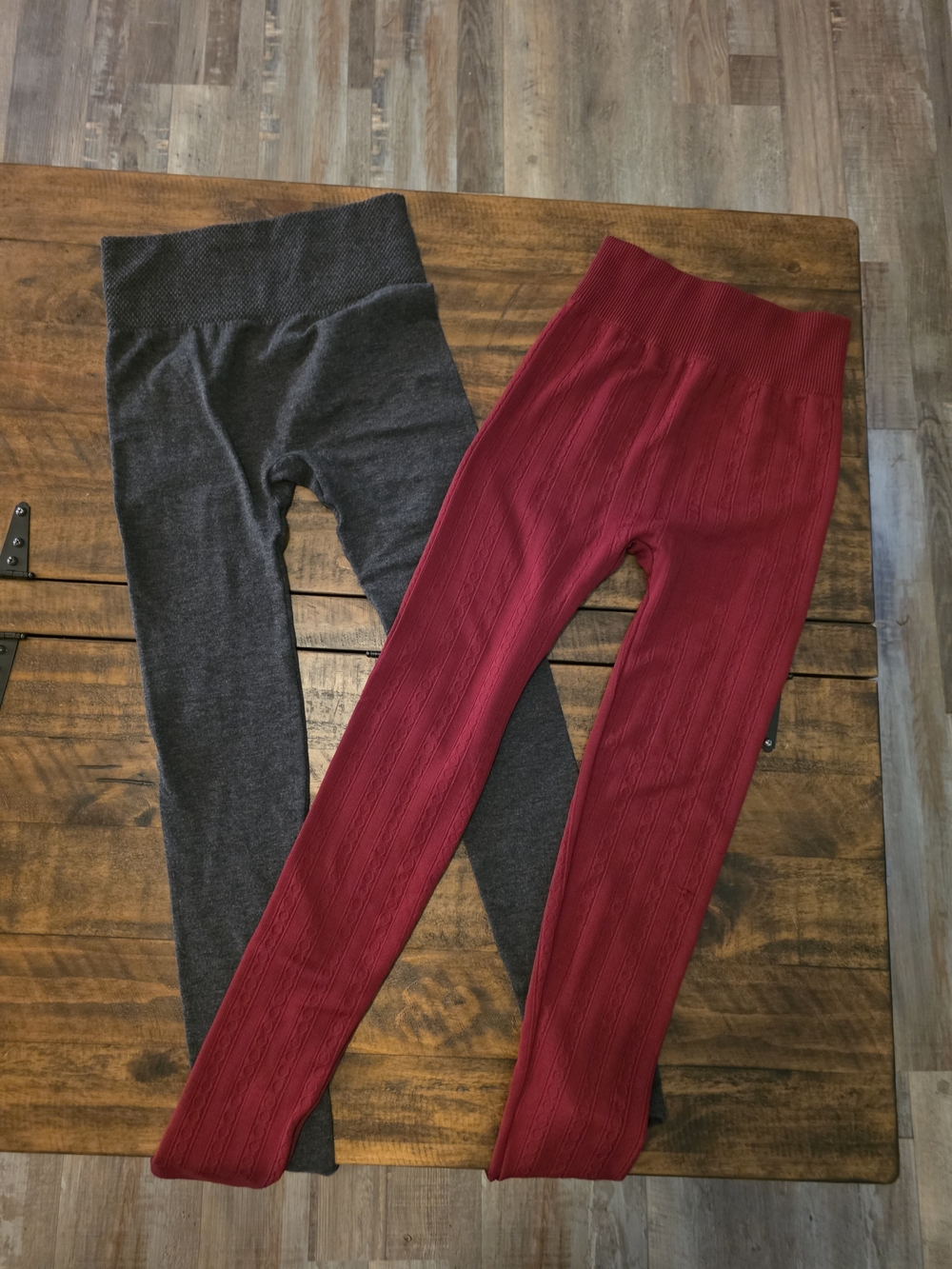 Jr/Women's Ribbed Knit Leggings - Red and Charcoal